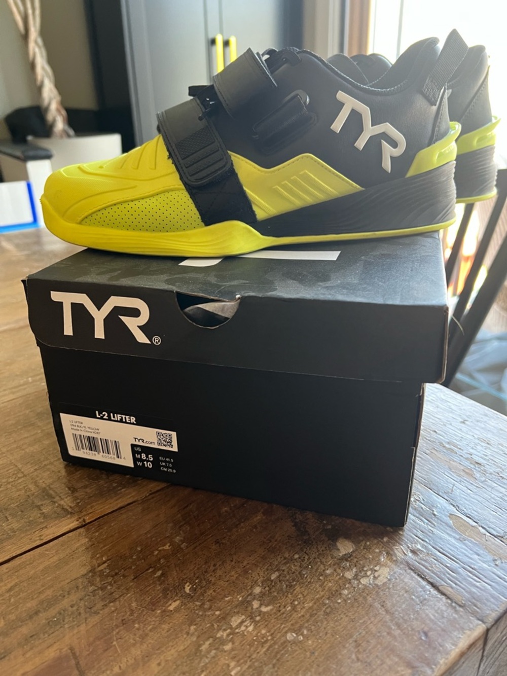TYR L2 Weightlifting Shoes men’s US size 8.5 yellow and black - Picture 3 of 7
